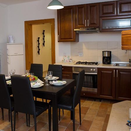 Apartman Girasol Pula Apartamento Exterior foto