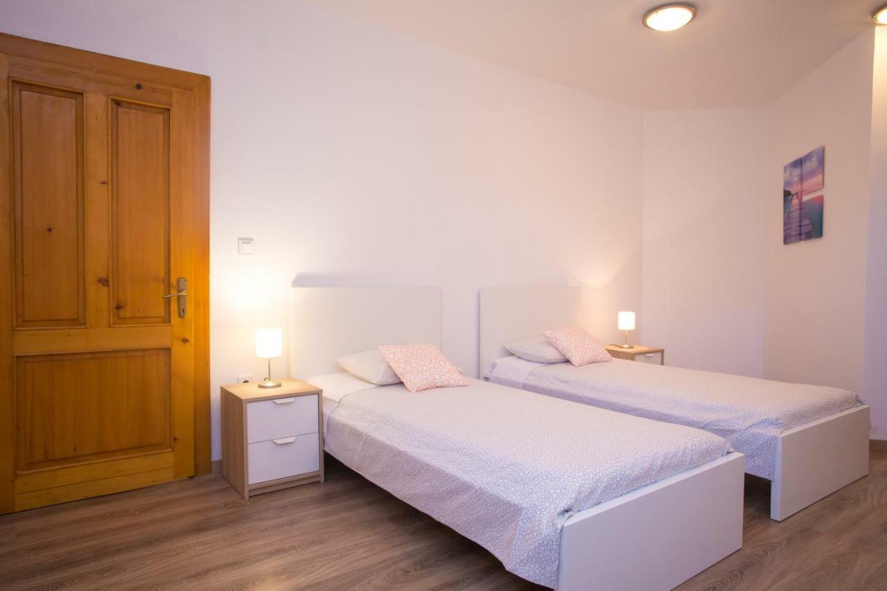 Apartman Girasol Pula Apartamento Exterior foto